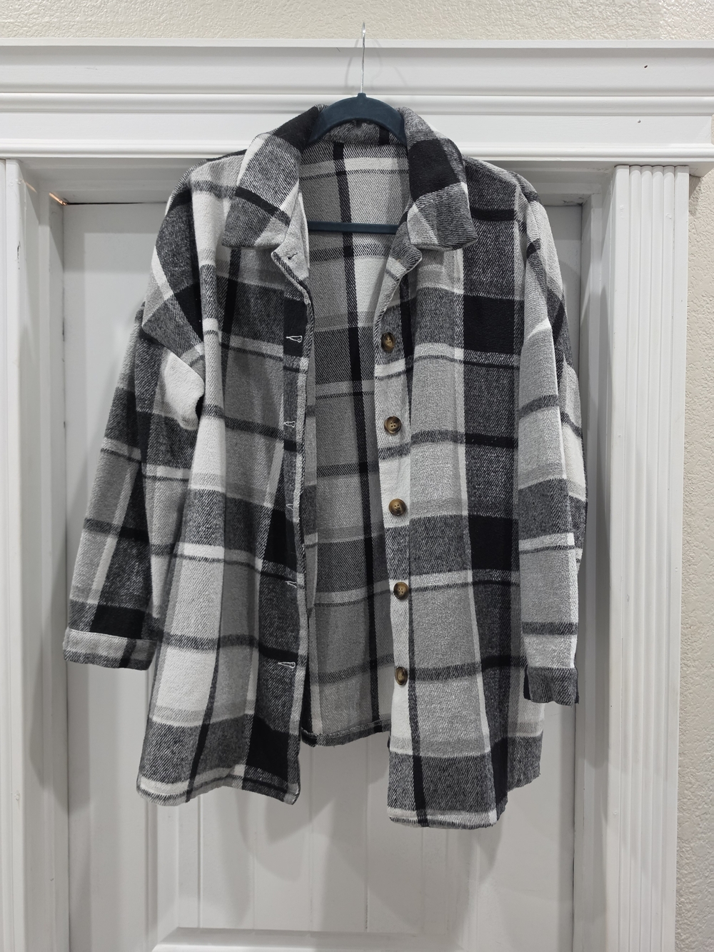 Black Grey Plaid Button Down Shacket | Small